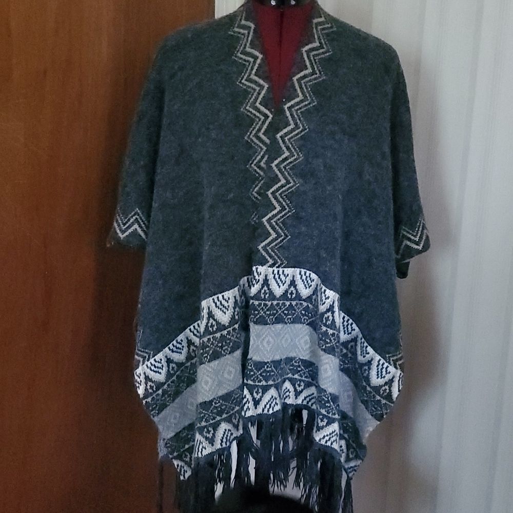 NEMA AVENUE poncho One Size